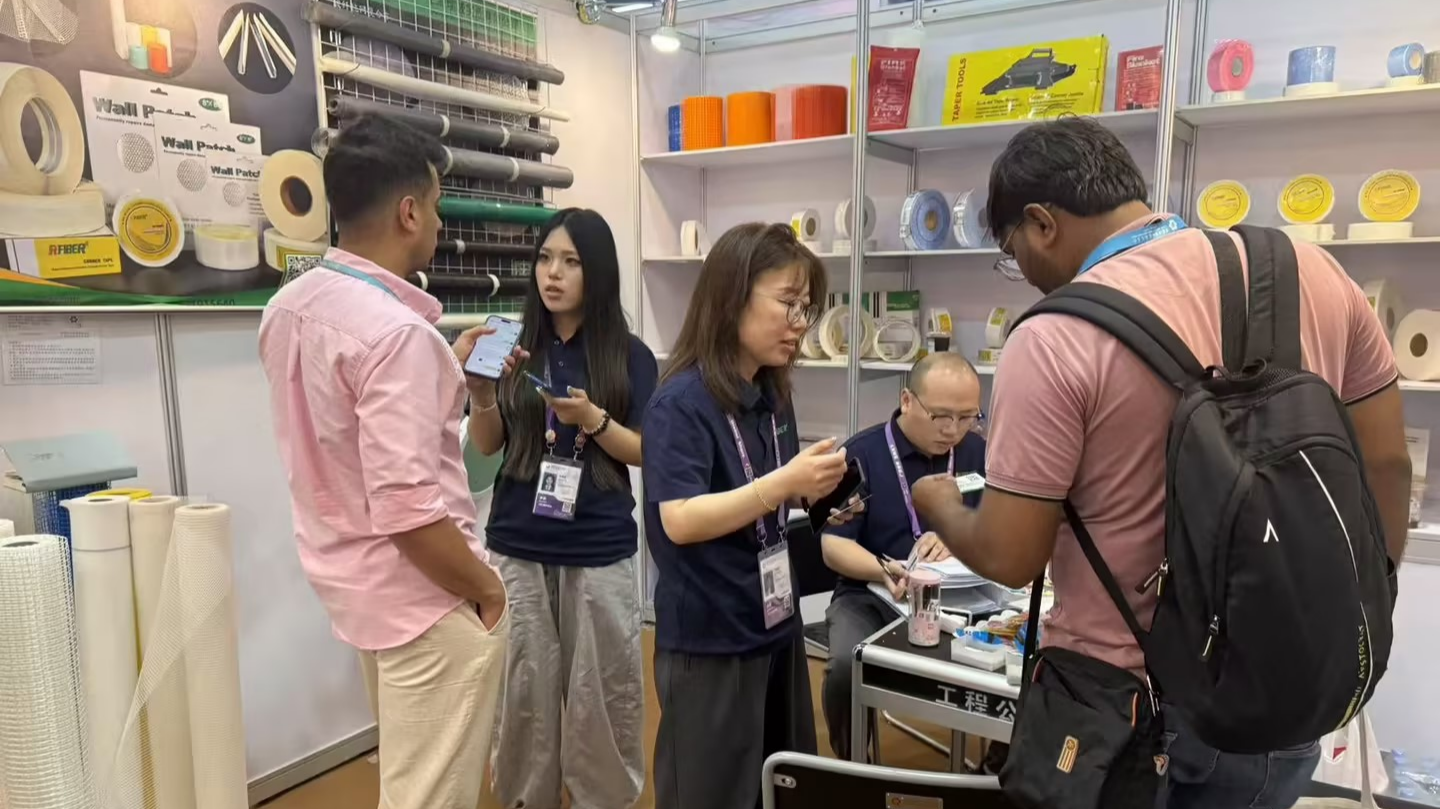 82bb5c6652b6f35f8dca70b4515e5cf2_compress