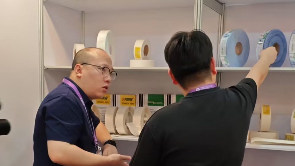 b3cf2e40c863eec1c8d3ed10637d21f9_compress